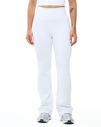 Calça Flare