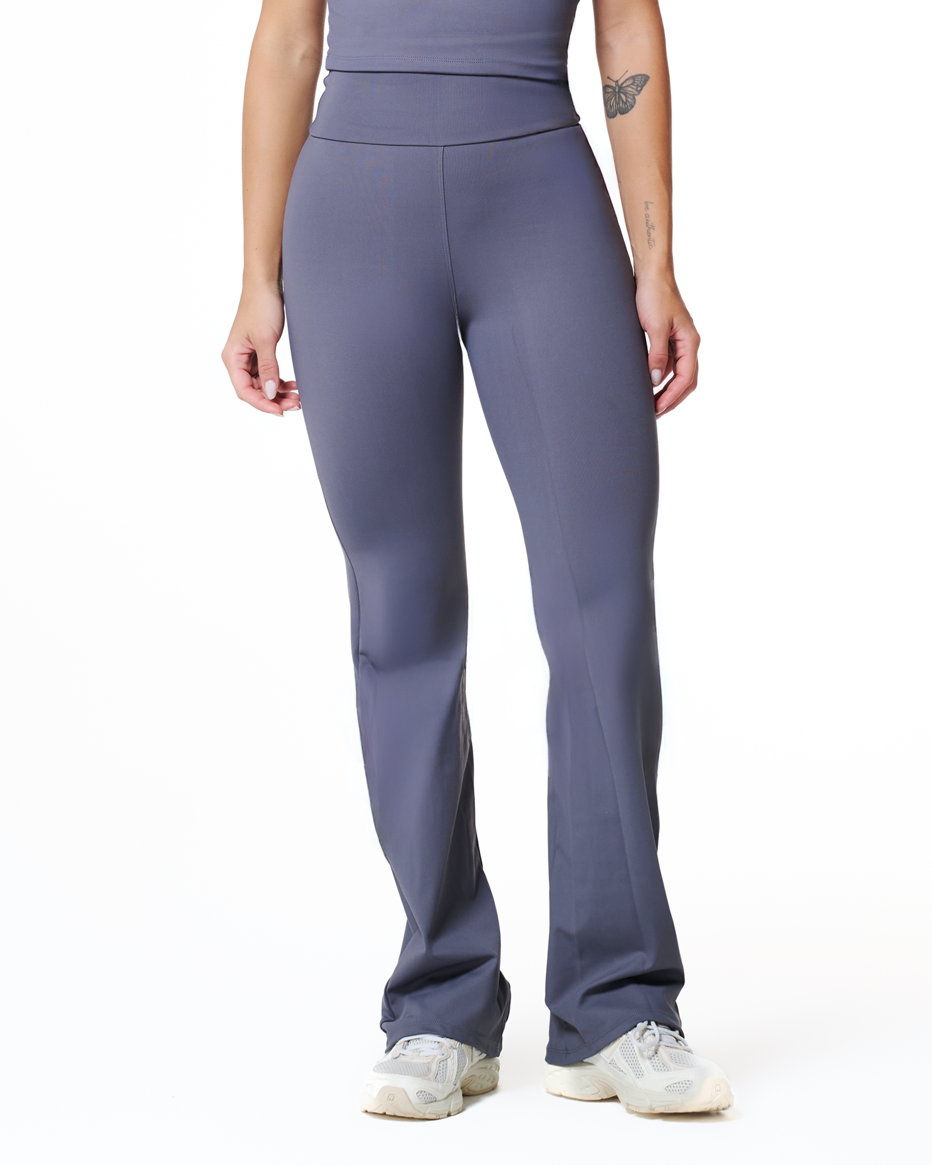 Calça Flare